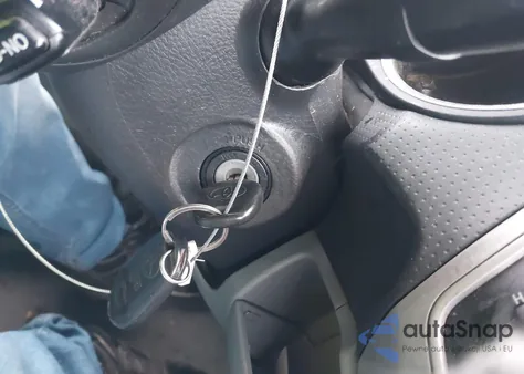 2005 Toyota Tacoma Base V6 из США, поврежденный, VIN 5TEMU52N75Z075927